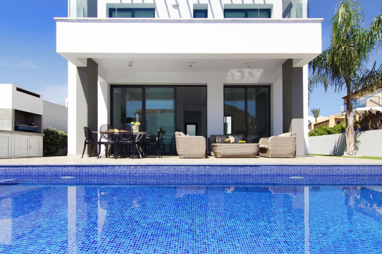 Villa Megan Protaras Exterior photo