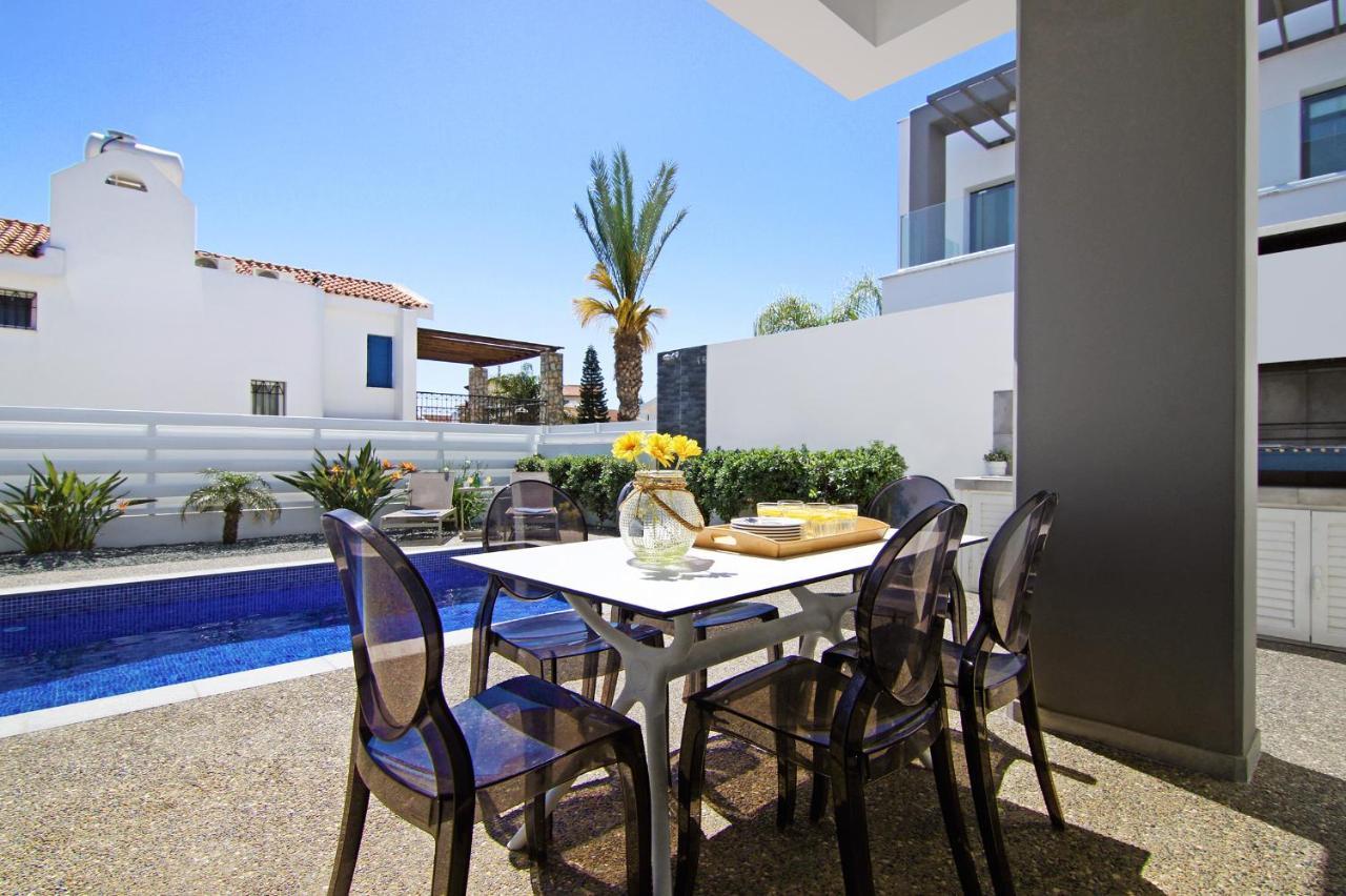 Villa Megan Protaras Exterior photo