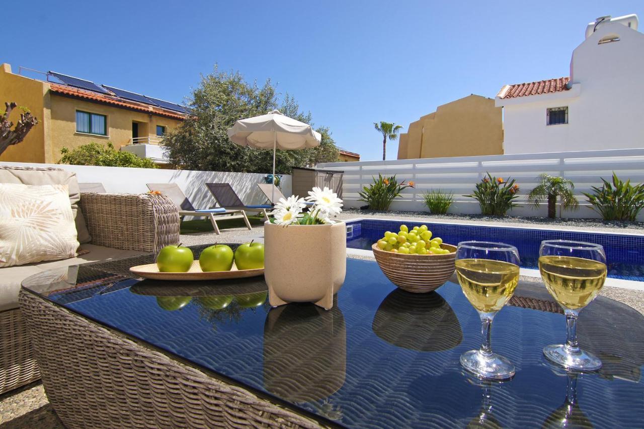 Villa Megan Protaras Exterior photo