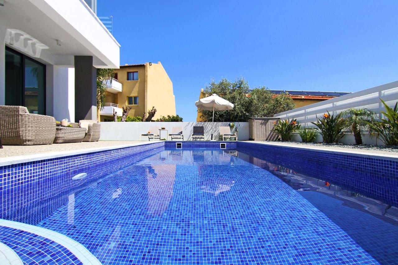 Villa Megan Protaras Exterior photo